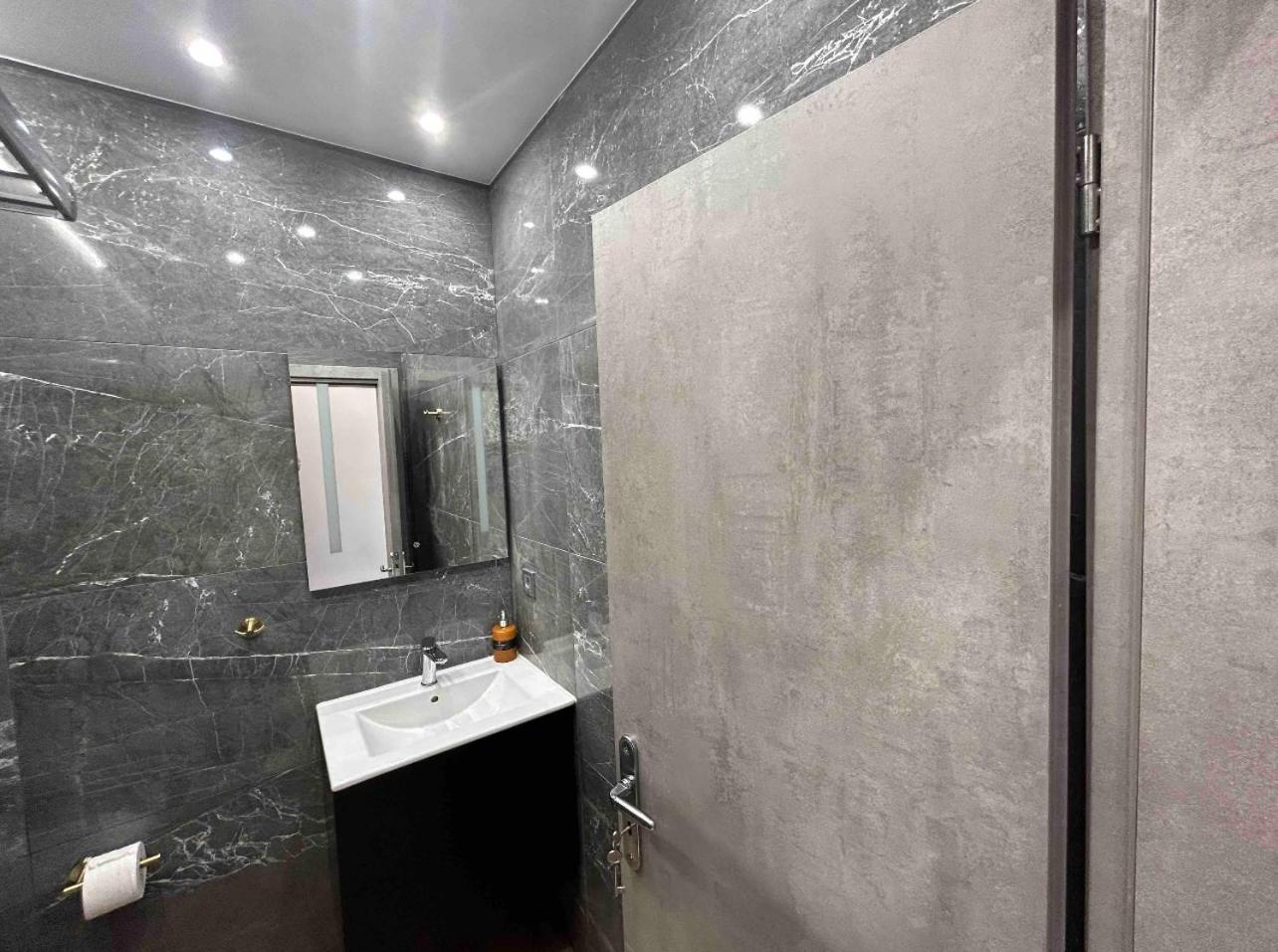 Port Twins Suites No2 El Pireo Exterior foto